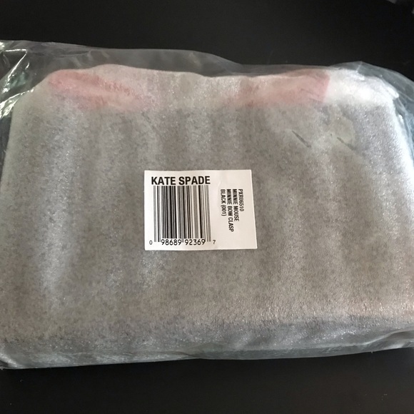 Kate Spade NWT Minnie Mouse Bow Clasp Clutch - HOST PICK! 🏆 - Picture 8 of 10